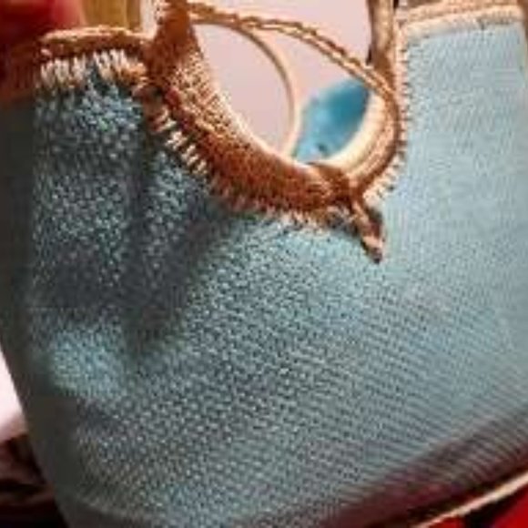 STRAW SPRING/SUMMER TOTE pre-owned/GORGEOUS - Picture 2 of 7
